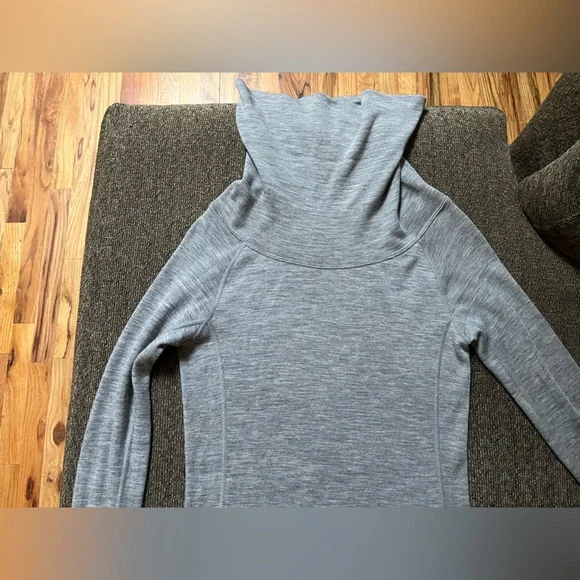 Woolly pro-knit merino wool long sleeve cowl neck tunic top with pockets… - Picture 8 of 16